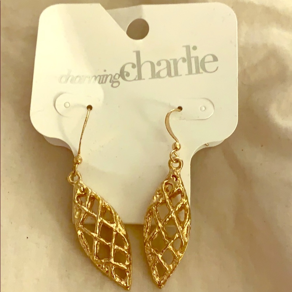 Earrings gold